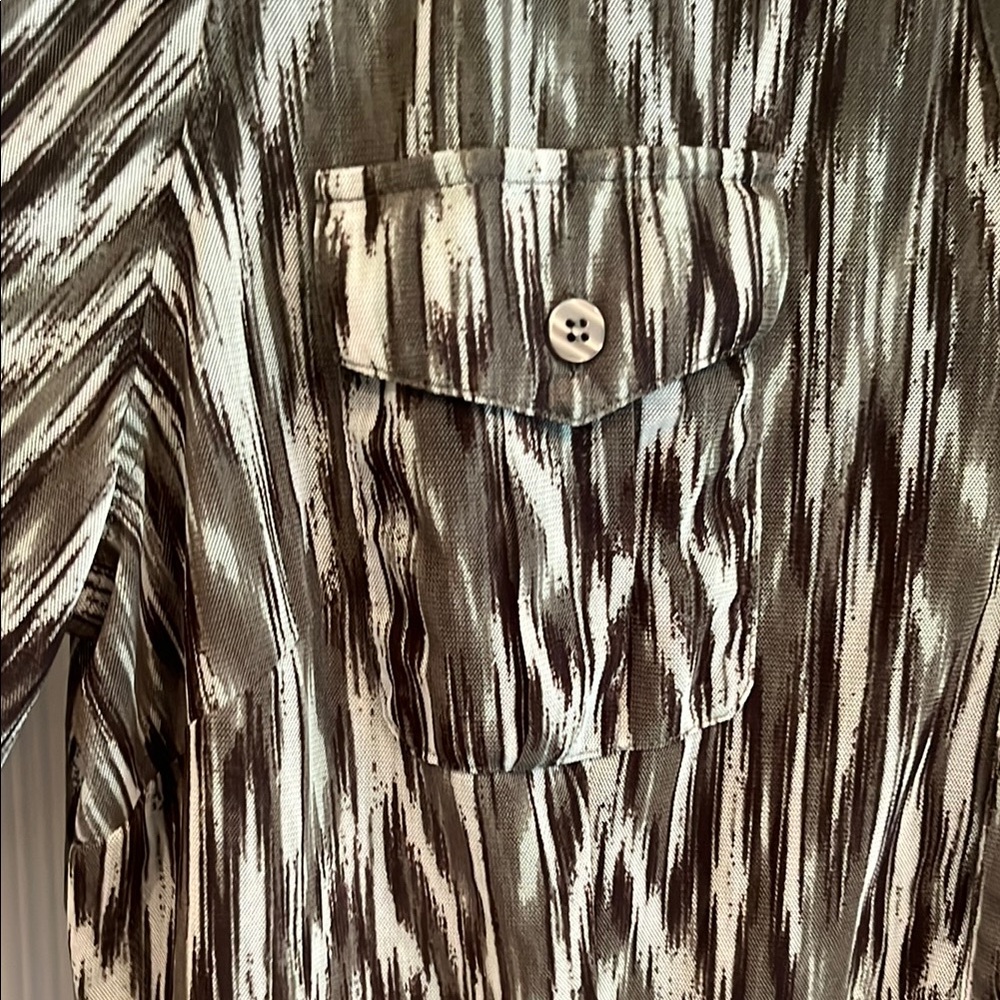 Chico's Brown And White Patterned Blouse - image 3